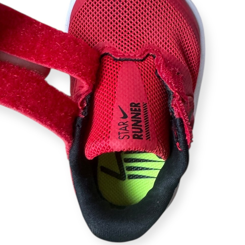 Nike Star Runner 3 Infant Toddler Red Running Shoes Size 2C - Picture 5 of 7